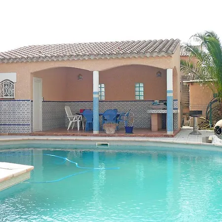 Modern House With Large Pool On The Outskirts Of